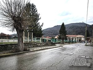 Къща в с. Градница, обл. Габрово — снимка 4