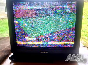 Цветен ретро телевизор Sharp 21” (51 см) - отлично състояние