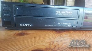 Видеокасетофон Sony SLV-216EE - за части или ремонт