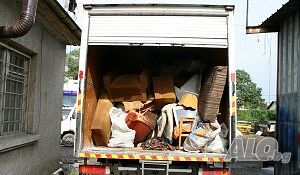 ТРАНСПОРТНИ И ХАМАЛСКИ Услуги почистване изхвърляне-на мазета Апартаменти къщи мази ДВОРНИ места