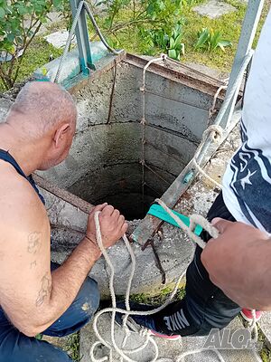 ПОЧИСТВАНЕ И УДЪЛБОЧАВАНЕ НА Кладенци Бунари Герани ръчно без почивен ден