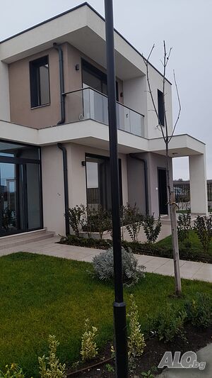 Страхотна Нова двуетажна къща във Victoria Avenue East - Между Поморие и Сарафово