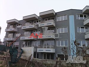 Двустаен апартамент в кв. Виница, 59 кв.м., топъл, изцяло южен, с морска панорама