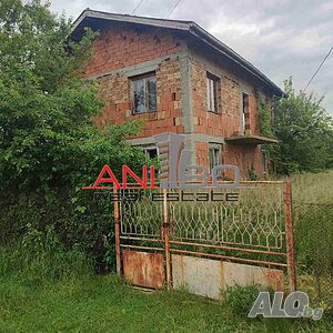 Къща за продажба в Долни Раковец