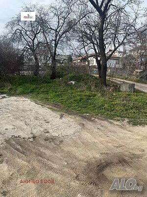 Продажба 1960 кв.м В регулация (УПИ) С ток Водопровод
