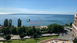 Четиристаен апартамент в затворен комплекс в непосредствена близост до Плаж Кабакум