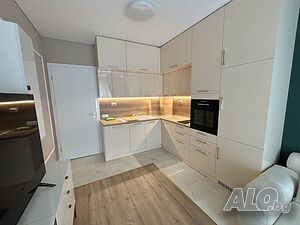Двустаен луксознообзаведен апартамент под наем в к.к. Св. св. Константин и Елена
