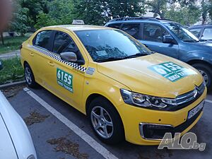 Такси под наем за грПловдив. Напълно оборудван автомобил за такси в най-предпочитаната фирма в града