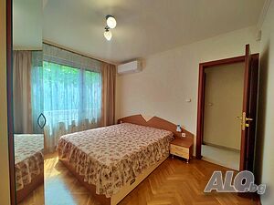 Тристаен апартамент в кв. Лозенец