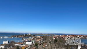 Апартамент с изглед към Стария град и морето