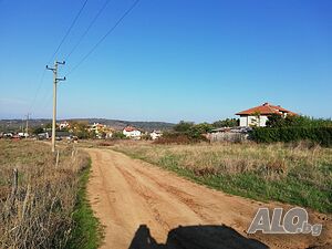 Продава имот с панорамна гледка близо до град Созопол