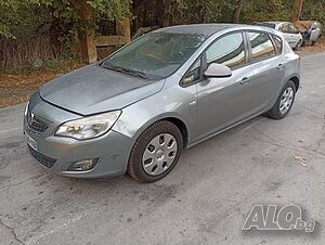Опел Астра 2011г / Opel Astra J 1,7 CDTI на части