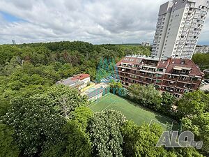 Тристаен апартамент в кв. Дианабад