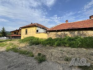 Къща в с. Радювене обл. Ловеч