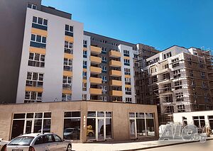 Продажба на пет надземни паркоместа, Дунав 99 - North Green Residence