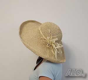 Продавам шапка сламена (ръчна изработка)