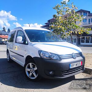 Продавам Volkswagen Caddy