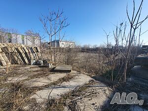 Продава парцел със разр. за строеж гр. Пловдив