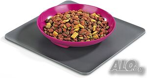 Купа и неплъзгаща се подложка за кучета и котки Yummynator