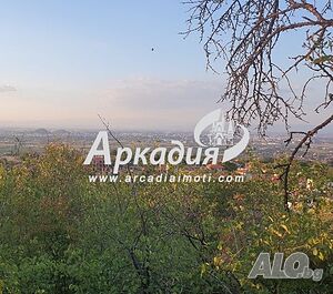 Парцел с гледка в Белащица