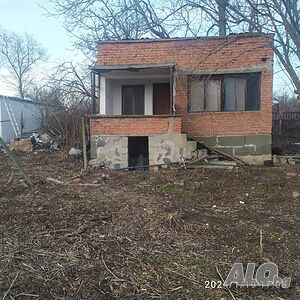 вила на Кайнашки баир близо до замъка