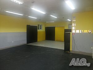Помещение под наем в Света Троица, за спортна зала