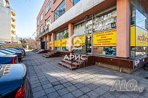 Разработен търговски обект до ТЦ Слънчеви лъчи