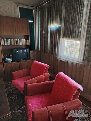 Тристаен апартамент в кв. Диана, гр. Ямбол Тристаен апартамент 84 кв.м Тухла 1978 г. 8 етаж Непоследен | Апартаменти | Диана Ямбол