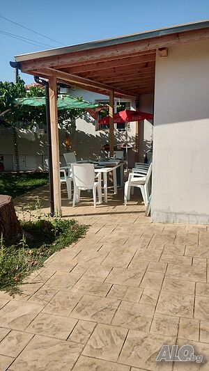 Къща с голям двор в село Търнава, обл. Ямбол