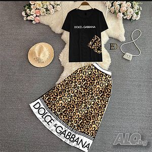 Дамски комплект пола и тениска Dolce& Gabbana