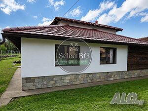Реновирана къща в село Къпиново / Велико Търново