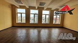 Астарта-Х Консулт продава офиси в офис сграда в центъра на гр. Хасково
