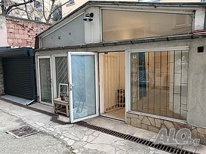 Давам под наем магазин на бул. Васил Левски 87, до СУ