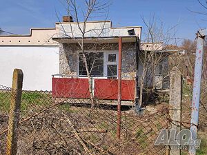 Продавам къща