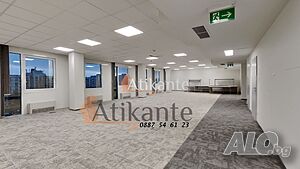 Офис 565 кв.м Друго Готов (завършен)