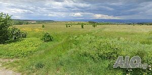 Продажба 1900 кв.м Не е в регулация