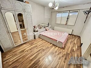 Двустаен апартамент 62 кв.м Панел 1990 г. 6 етаж Последен етаж