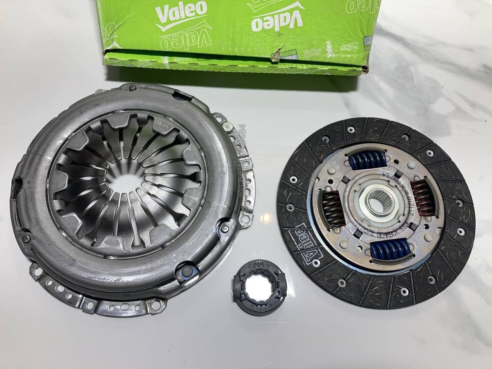 Комплект съединител VALEO за Сеат Ибиза, Кордоба, Шкода Фабиа и ...
