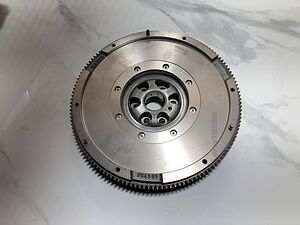 НОВ демпферен маховик за двигатели 1.9 TDI на Ауди А3, Сеат, Шкода, Фолксваген и Форд Галакси
