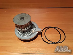 Водна помпа за Опел Аскона и Кадет двигатели 1.6 D / OPEL Kadett D, Kadett E, Ascona C