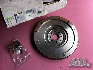 Нов, плътен маховик Valeo за Пежо 307 / Peugeot 307