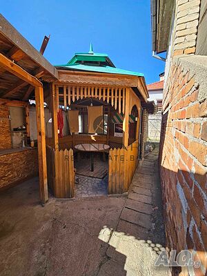 image_8