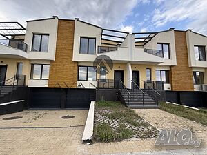 АКТ 16! Двуетажна къща/ Смирненски