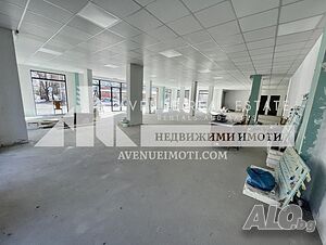 Магазин 370 кв.м Първи етаж Тухла Готов (завършен)