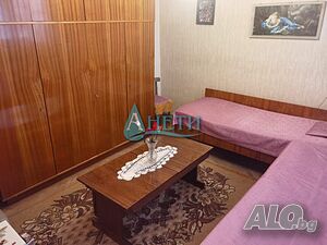 Тристаен апартамент 107м2 в кв. Дружба 1, до бул. Х. Колумб. Отлична локация