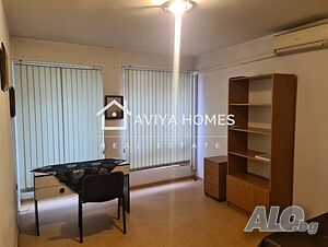 Двустаен апартамент за продажба в района на Зимно кино Тракия
