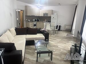 Двустаен до хотел България под наем!