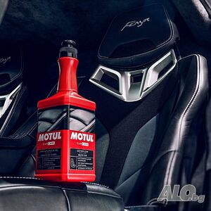 MOTUL LEATHER Clean-препарат за почистване и поддържане на кожа 500ml