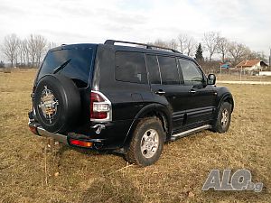 Мицубиши Паджеро 3.2DID 165к.с. на части
