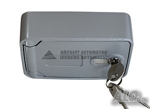 Аварийно отключване / Бронирана кутия с жило за ролетна гаражна врата - Италия